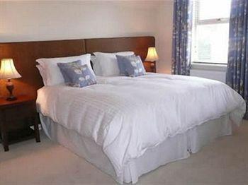 Grove House B And B Solihull Ngoại thất bức ảnh